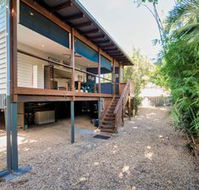 Modern 3 Bedroom Treehouse - Accommodation Brunswick Heads