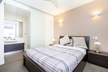Executive Studio Inner City Apartment - Accommodation Brunswick Heads 4