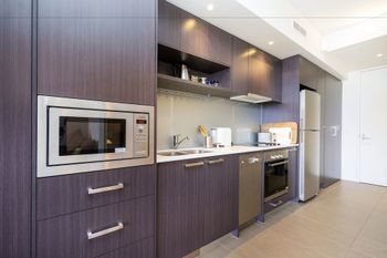 Executive Studio Inner City Apartment - Accommodation Brunswick Heads 6