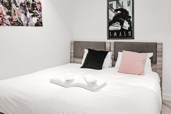 Zenith Melbourne Central - Accommodation Brunswick Heads 2