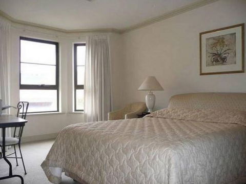 Absolute Luxury In The East End Of Adelaide Apartment - Accommodation Brunswick Heads 4