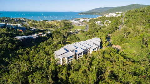 Azure Sea Whitsunday Resort - Accommodation Brunswick Heads 0