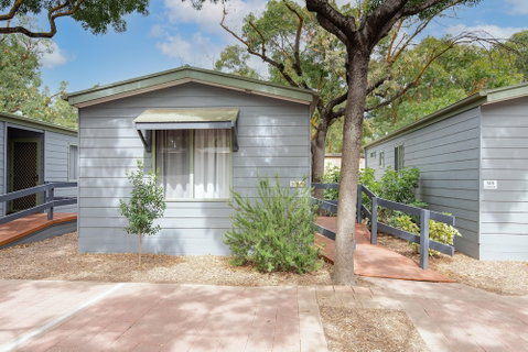 Adelaide Caravan Park - Accommodation Brunswick Heads 0
