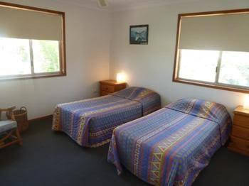 Sails Beach House Apartments Pottsville Beach - Accommodation Brunswick Heads 2