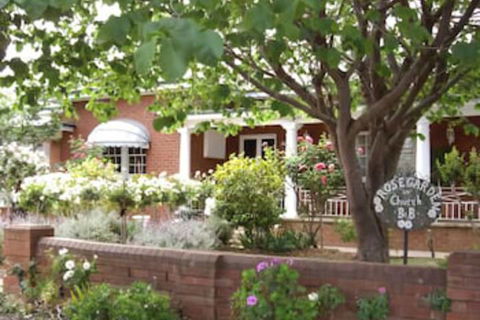 Rose Garden On Church BnB - Accommodation Brunswick Heads 0