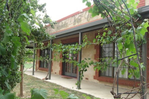 Under The Vines - Accommodation Brunswick Heads 0