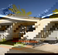 Brisbane Holiday Village - Accommodation Brunswick Heads