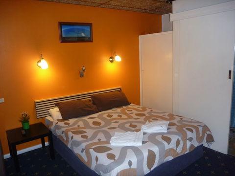 Adelaide Travellers Inn - Hostel - Accommodation Brunswick Heads 4