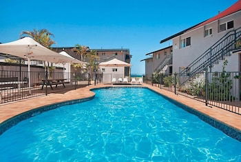 Lennox Head Beachfront Apartments - Accommodation Brunswick Heads 1