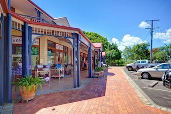 Treetops Seaview Montville - Accommodation Brunswick Heads 2