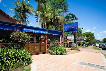 Treetops Seaview Montville - Accommodation Brunswick Heads 3