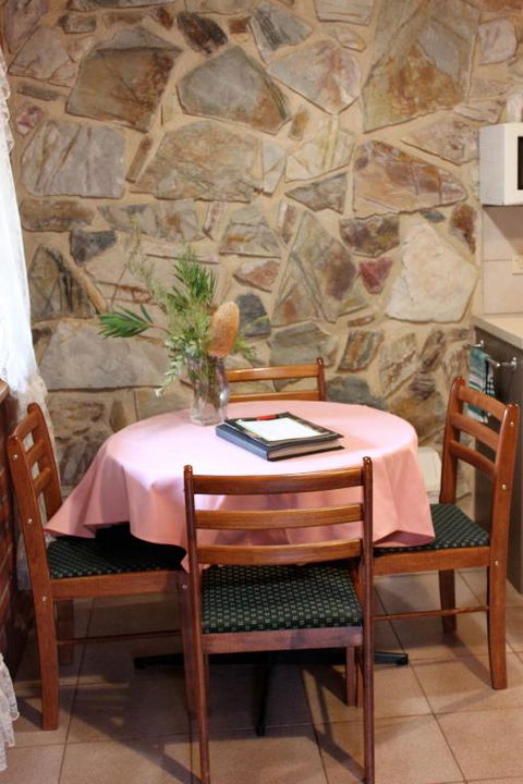 Langmeil Cottages - Accommodation Brunswick Heads 1