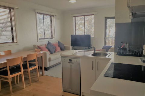 Enzian Hotel - Mt Buller - Accommodation Brunswick Heads 7