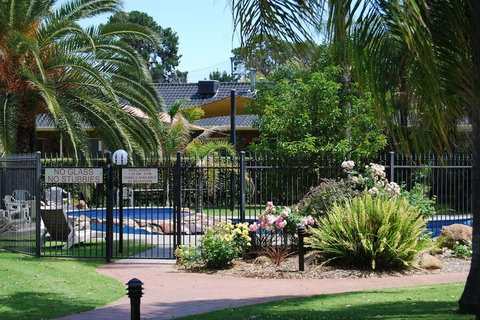 Sportsmans Motor Inn - Accommodation Brunswick Heads 2