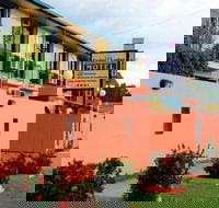 Cedar Lodge Motel Townsville - Accommodation Brunswick Heads