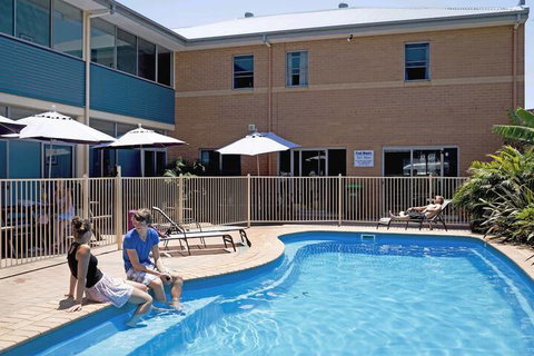 Coffs Harbour YHA Hostel / Backpackers - Accommodation Brunswick Heads 1