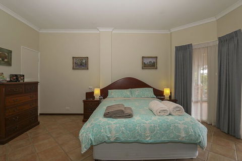 The Good Life B & B - Accommodation Brunswick Heads 2