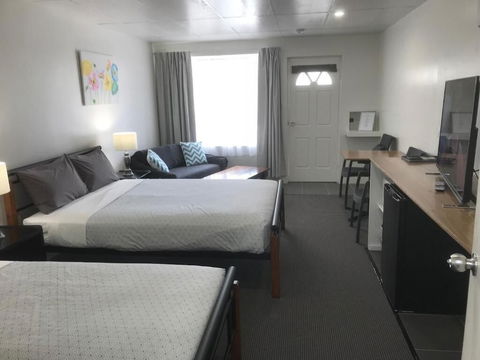 Cook's Endeavour Motor Inn - Accommodation Brunswick Heads 6