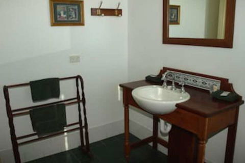 Pemberton Old Picture Theatre Holiday Apartments - Accommodation Brunswick Heads 6