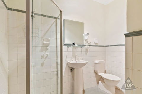 Levi Adelaide Holiday Park - Accommodation Brunswick Heads 2