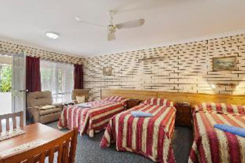 Sapphire Motel Coffs Harbour - Accommodation Brunswick Heads 3