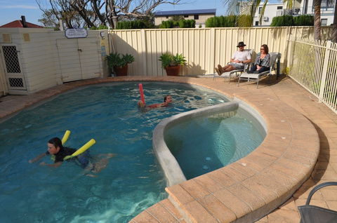 Mollymook Surfbeach Motel And Apartments - Accommodation Brunswick Heads 1