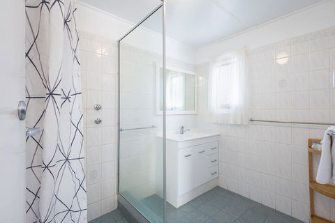 Albany Holiday Units - Accommodation Brunswick Heads 5