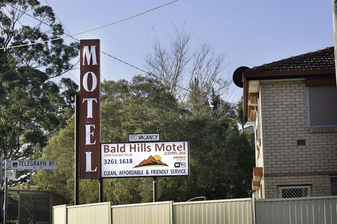 Bald Hills Motel - Accommodation Brunswick Heads 1