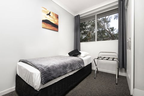 Bald Hills Motel - Accommodation Brunswick Heads 3