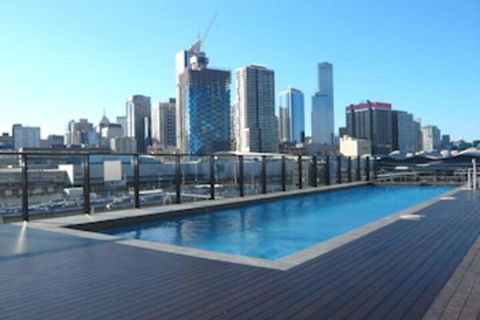 Royal Stays Apartments Docklands - Accommodation Brunswick Heads 3