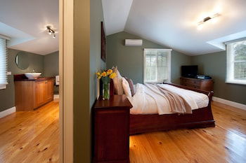 Finlie - Accommodation Brunswick Heads 0