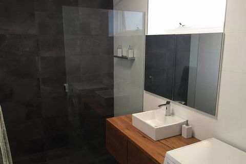 Centrepoint Units Heidelberg - Accommodation Brunswick Heads 7