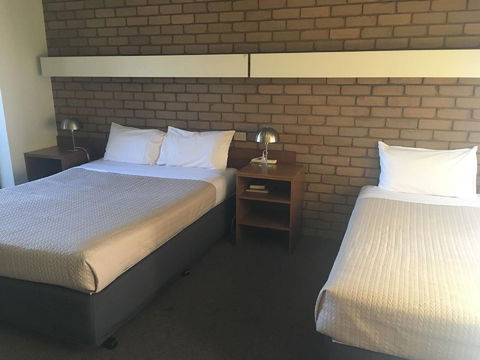 Tudor House Motel - Accommodation Brunswick Heads 5