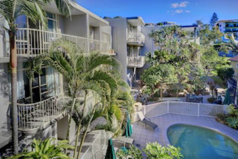 Surf Dance - Accommodation Brunswick Heads 0