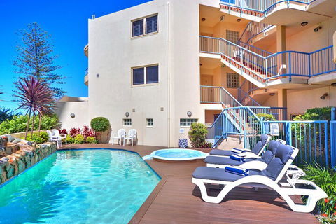 Coolum Baywatch Resort - Accommodation Brunswick Heads 2