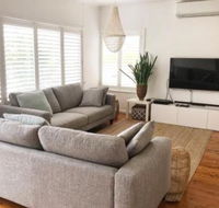 The Seaside Beachhouse Mollymook - Accommodation Brunswick Heads