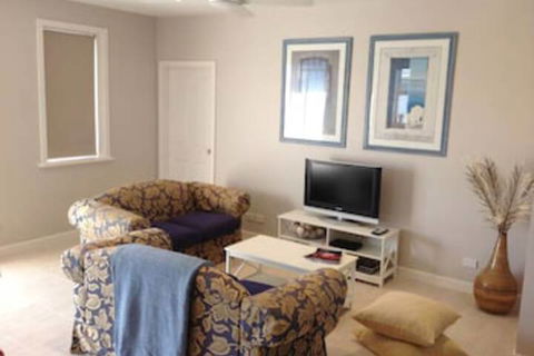 Elandra Holiday Home - Accommodation Brunswick Heads 2