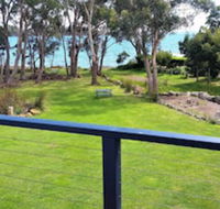 Four Seasons Waterfront Villas - Accommodation Brunswick Heads