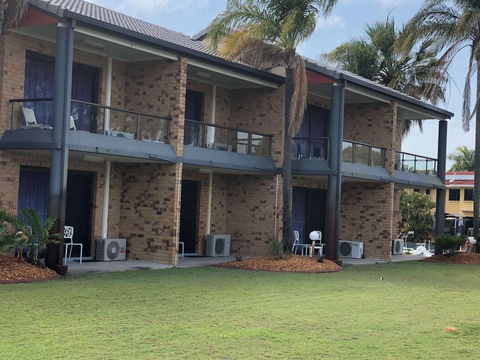 Bribie Waterways Motel - Accommodation Brunswick Heads 2