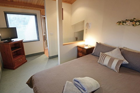 Falls Creek Country Club - Accommodation Brunswick Heads 4