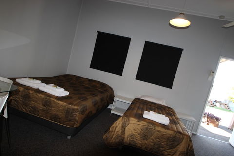 Ned Kelly's Motel - Accommodation Brunswick Heads 5