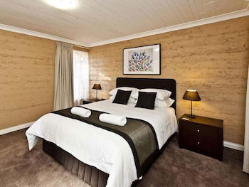 Riverway Chalets - Accommodation Brunswick Heads 3