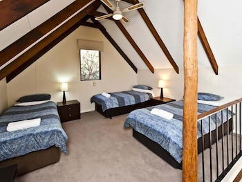 Riverway Chalets - Accommodation Brunswick Heads 2