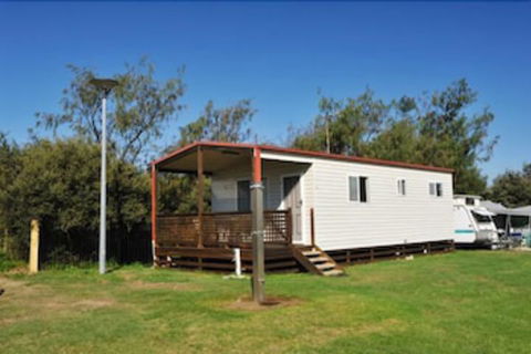 NRMA Stockton Beach Holiday Park - Accommodation Brunswick Heads 3