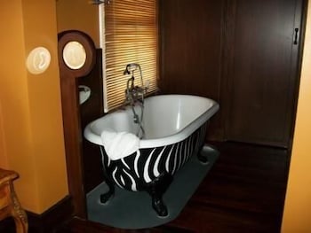 The Manse - Accommodation Brunswick Heads 1