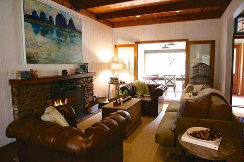 Braeside Mt Macedon Country Retreat & Bed & Breakfast - Accommodation Brunswick Heads 6