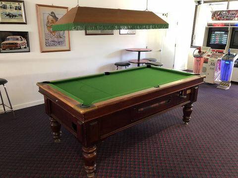 Bribie Island Hotel - Accommodation Brunswick Heads 4