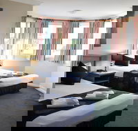 Meadowbrook Hotel - Accommodation Brunswick Heads