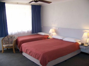 Beach Motel Woolgoolga - Accommodation Brunswick Heads 1
