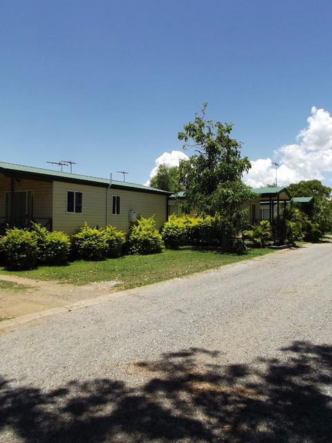 Biloela Caravan & Tourist Park - Accommodation Brunswick Heads 5